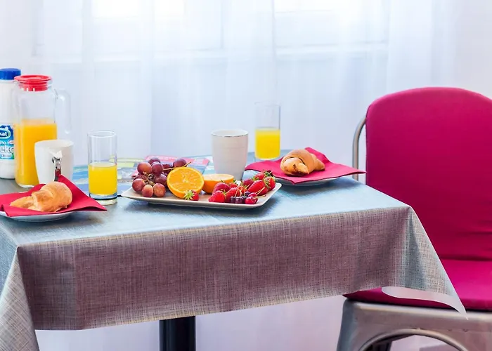 Miracle - With Terrace And View *