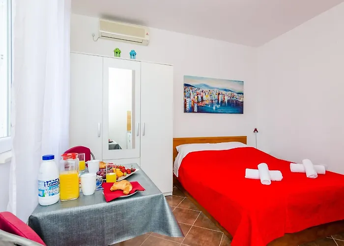 Apartament Miracle - With Terrace And View