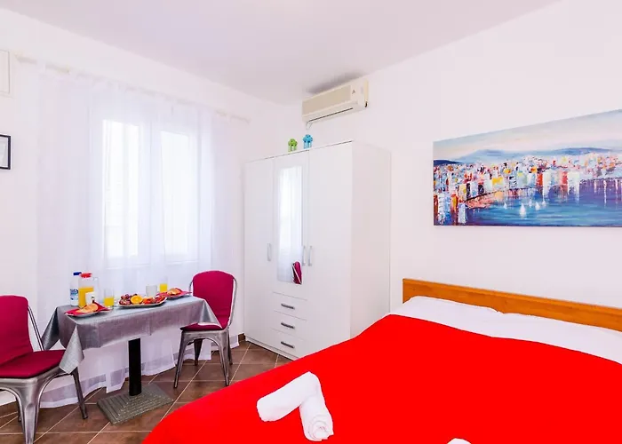 Apartament Miracle - With Terrace And View *