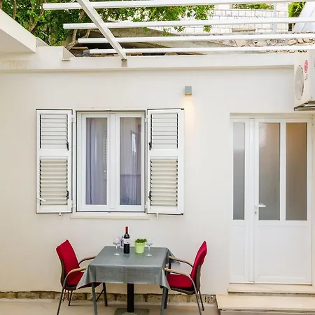 Miracle - With Terrace And View *