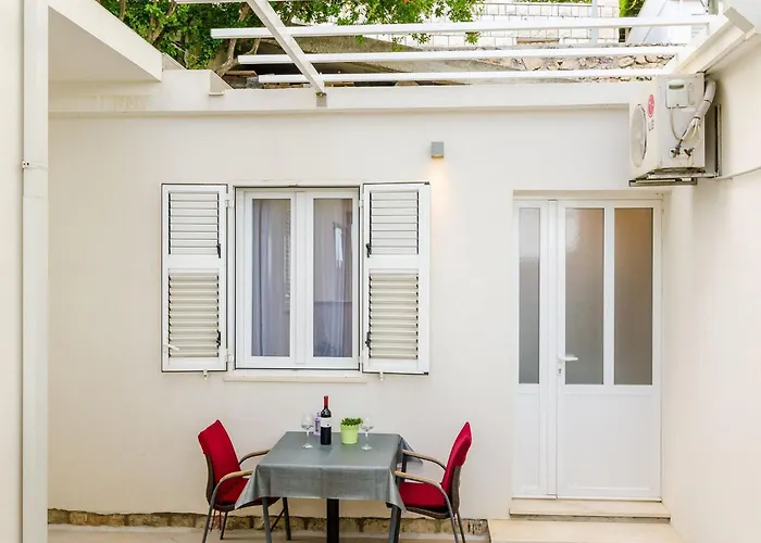 Miracle - With Terrace And View *