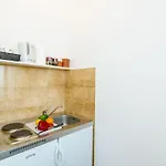 Miracle - With Terrace And View Daire Dubrovnik