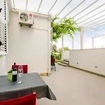 Daire Miracle - With Terrace And View *