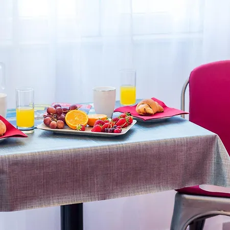 Miracle - With Terrace And View *